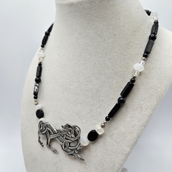 Viking Norse Lion Pendant Glass Black and White Necklace Sterling Silver Clasp - Picture 3 of 7